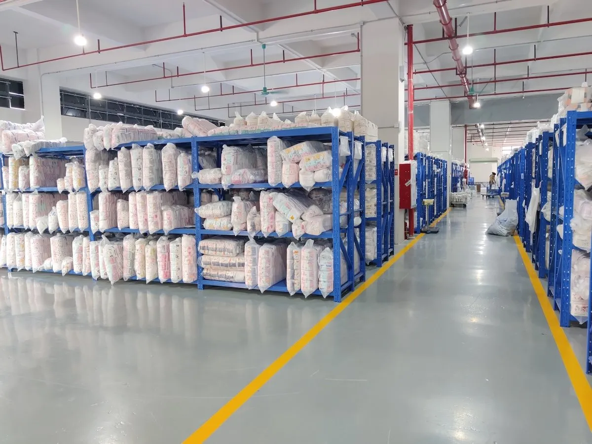 Private label kids' underwear manufacturer fabric warehouse with cotton and bamboo rolls