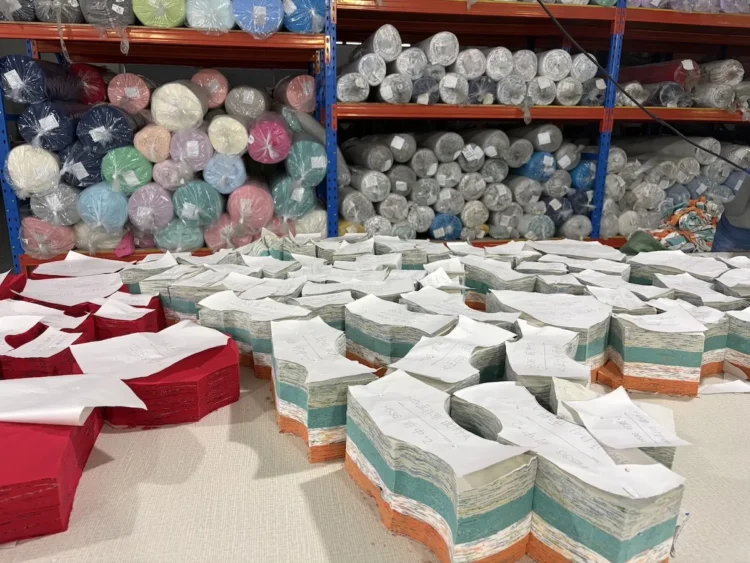 Holding the Colour Line: Shade Bands and Batch Consistency in Production