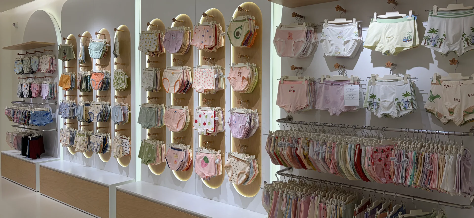 Kids underwear showroom display at Nuohua Garment, a kidswear OEM and ODM manufacturer in Huizhou, Guangdong